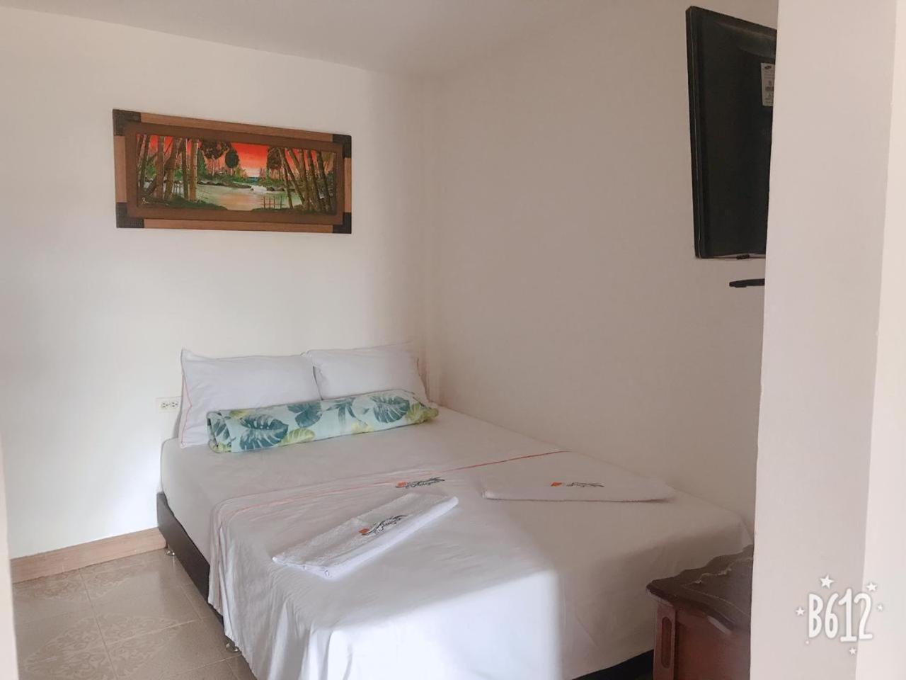 Apartahotel El Horizonte Guatape Exterior photo